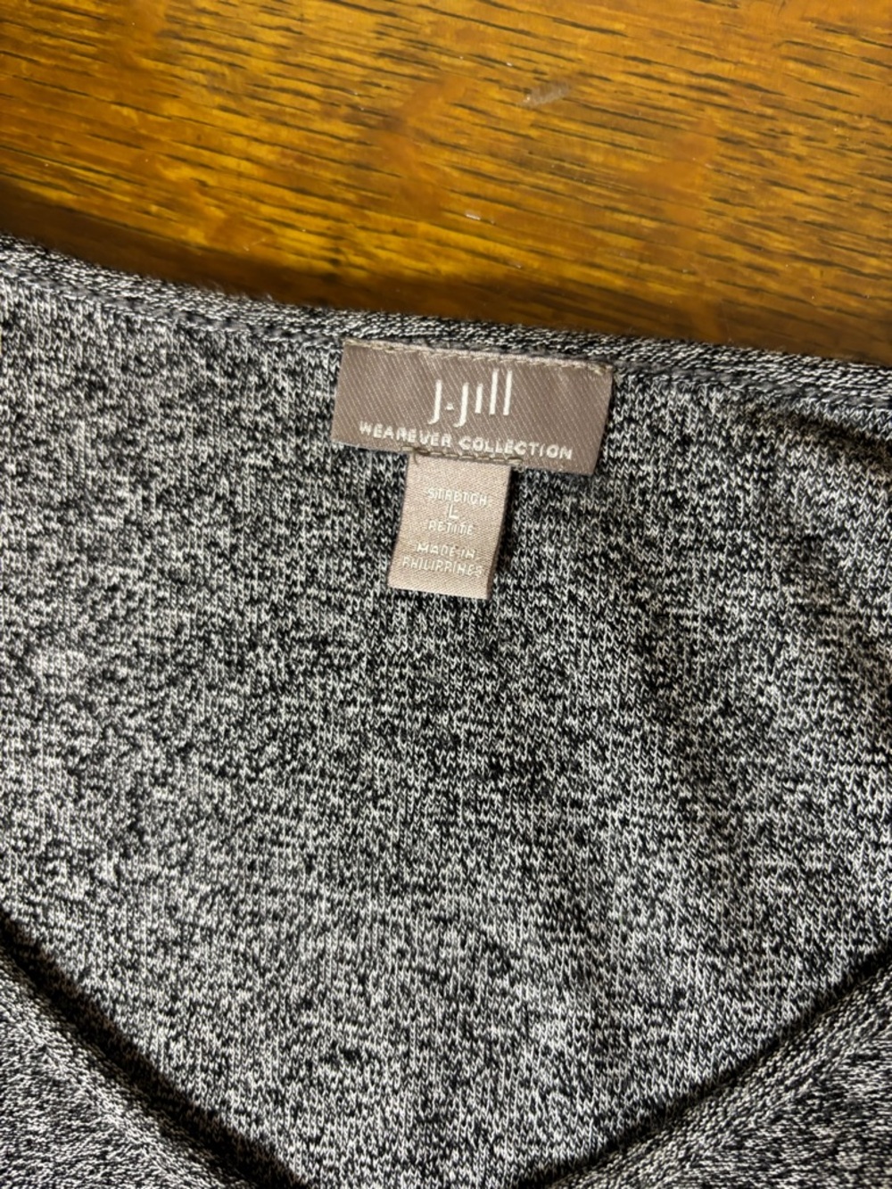 J. Jill Wearever Collection V-Neck Dolman 3/4 Sleeve Top - Gray, Petite Large - Picture 6 of 6